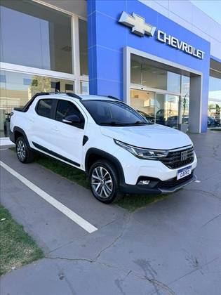 FIAT STRADA 1.3 FIREFLY FLEX VOLCANO CD CVT FIAT STRADA 1.3 FIREFLY FLEX VOLCANO CD CVT